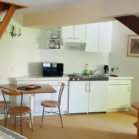 Petite Chatelaine Batiment Les Chevaliers Apartment *